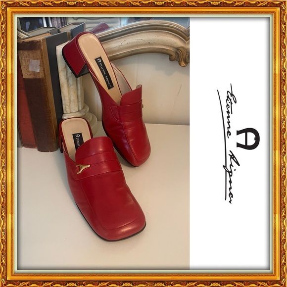 Vintage | Etienne Aigner Leather Mules!! - Picture 1 of 10